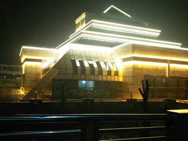 bsports灯饰带你了解LED洗墙灯