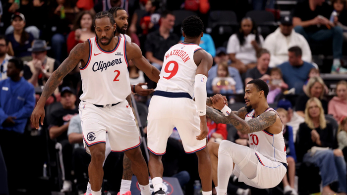 伦纳德低位单打成绝杀武