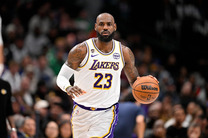 詹姆斯或加盟骑士队 三度联手冲击总冠军