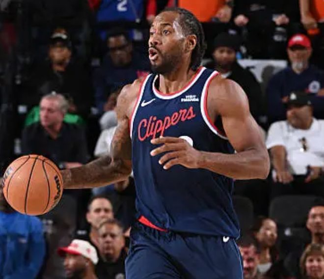 快船半场崩盘遭雷霆击溃 伦纳德独木难支