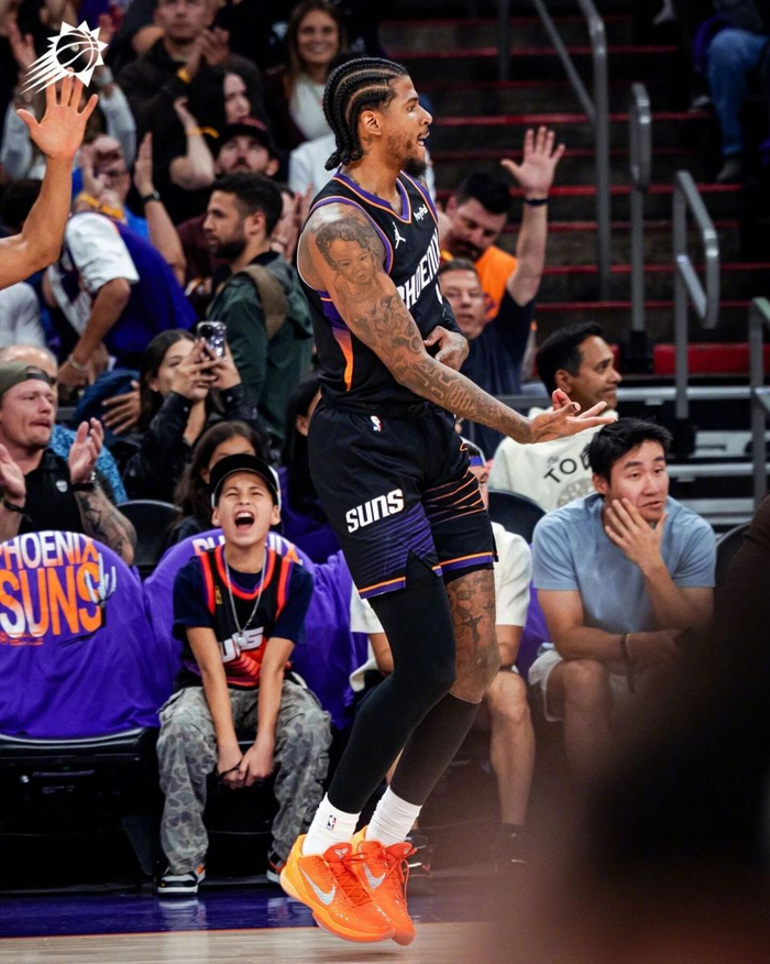 杰伦-格林36分复仇勇士 送对手赛季提前终结