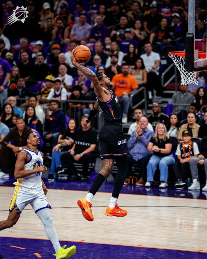 杰伦-格林36分复仇勇士 送对手赛季提前终结